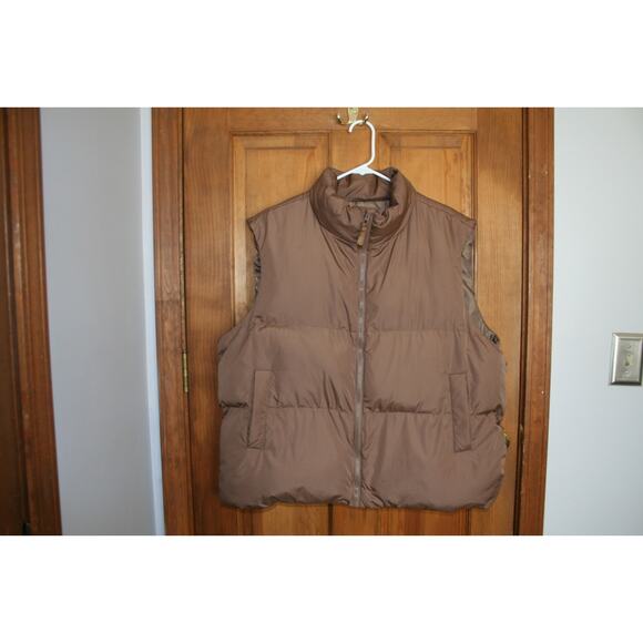 Dazy Brown Jackets & Blazers - Women’s XL Dazy Brown Zipper Up Polyester Vest
